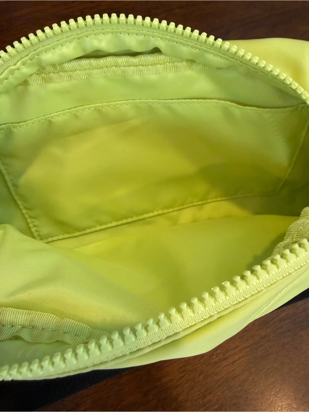 lululemon Belt Bag Neon Yellow 1L Nylon